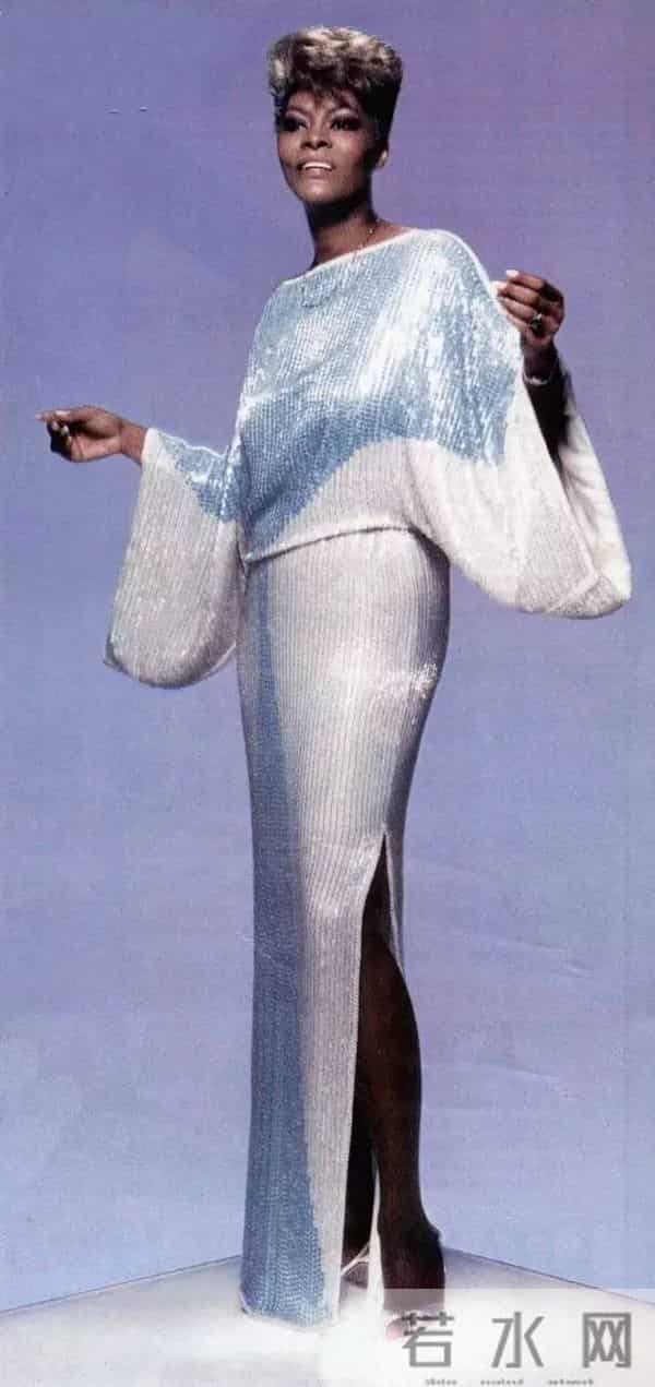 CR特别企划｜偶像不插电，非凡音乐与最美时装的碰撞