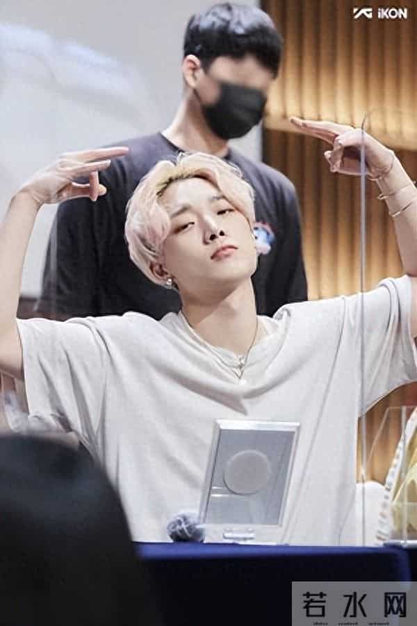 iKON Bobby被爆断开10年缘分「合约到期不续约」 YG紧急发声