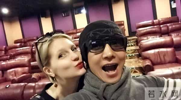 “白富美”李白：五洲辣妹，北大博士，为何能让撒贝宁神魂颠倒？