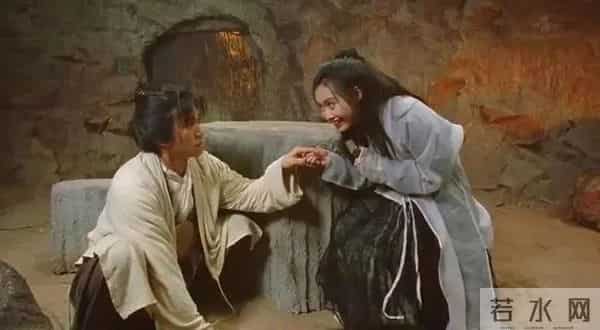 周星驰否认新恋情,称二人不熟,你还记得周星驰爱过的4个女人吗