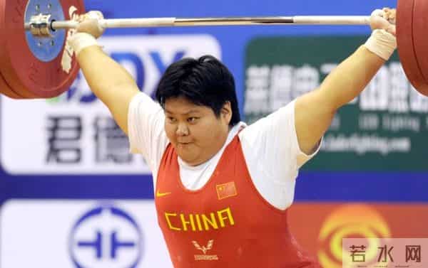 大力士孟苏平夺全锦赛两金 康月三把失手奥运堪忧