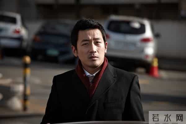 河正宇一家的魔幻10天:父亲逼小女友堕胎后,儿子又登上法制新闻