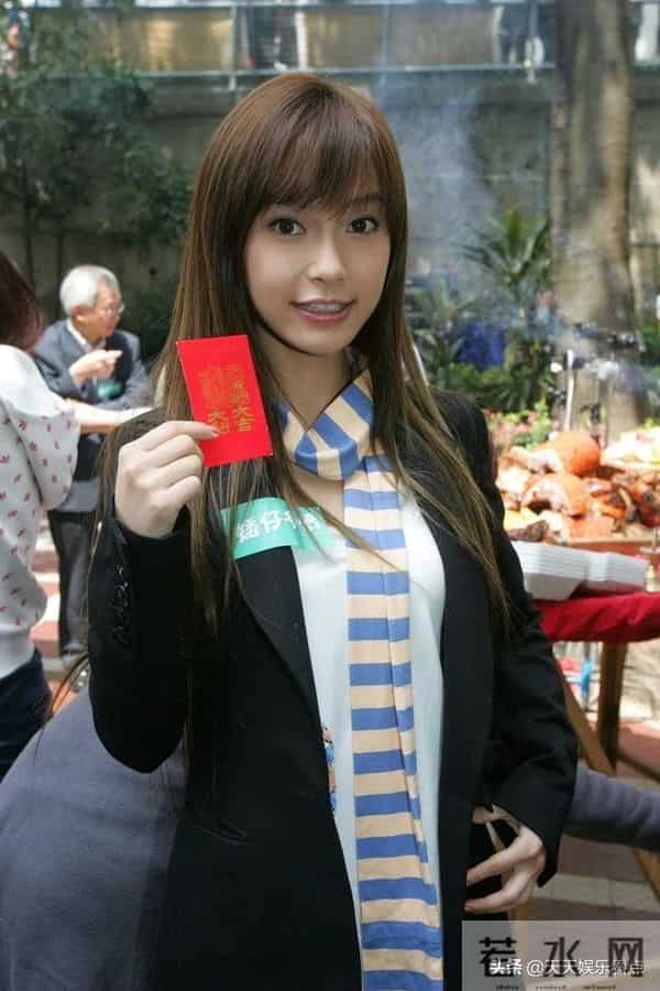 重温Angelababy 10年前旧照片 粉丝力挺从未整容