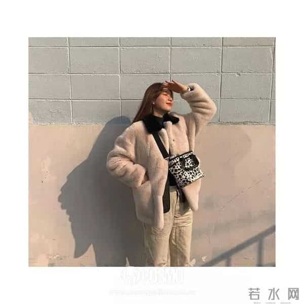 10只包上百万,郑秀妍比妹妹郑秀晶奢侈太多