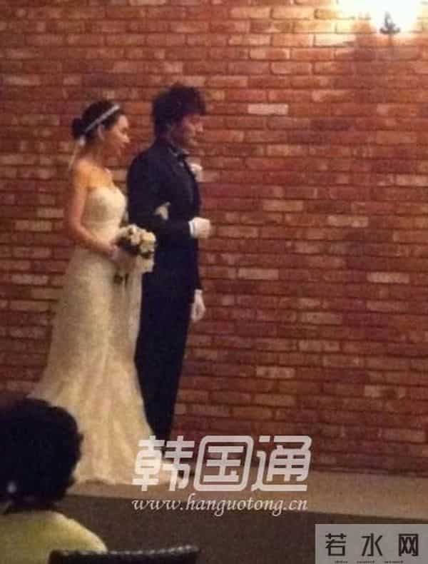 《人鱼小姐》男主金成民上吊自杀 女主张瑞希整容后遗症