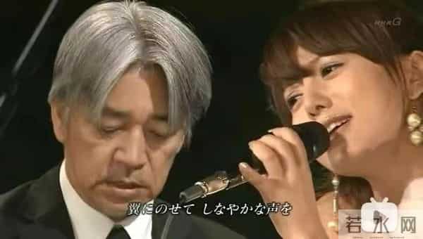 “隐形富婆”阿兰：手戴亿万天珠，21岁打败王菲，在日本比肩成龙