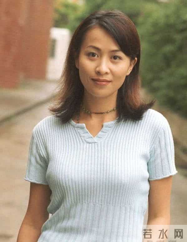 1990年刘嘉玲被3名男子绑架,12年后绑匪泄露了她的裸照