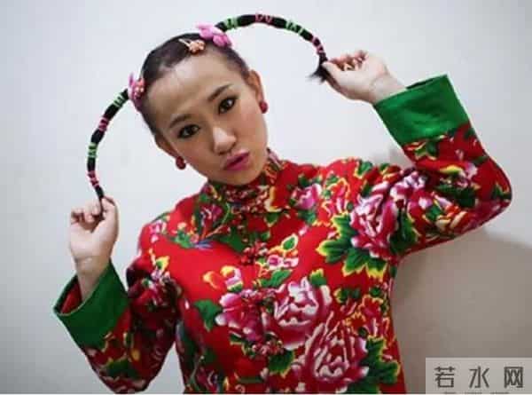 一手好牌打得稀烂!深扒丫蛋、赵本山的恩怨始末