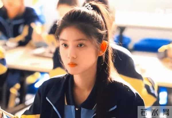 明明同一人,演完《大江大河》演《四喜》,她长大了差点没认出