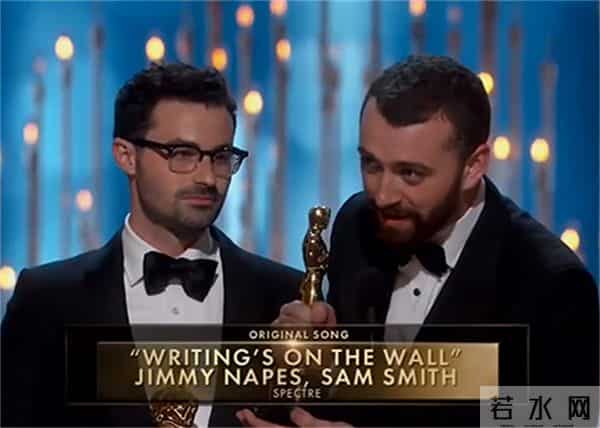 60年,《007之声》且歌且行