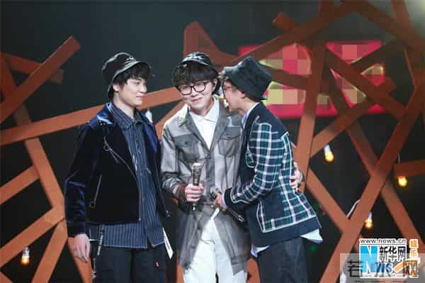 《明日之子》收官 毛不易获“最强厂牌”荣誉