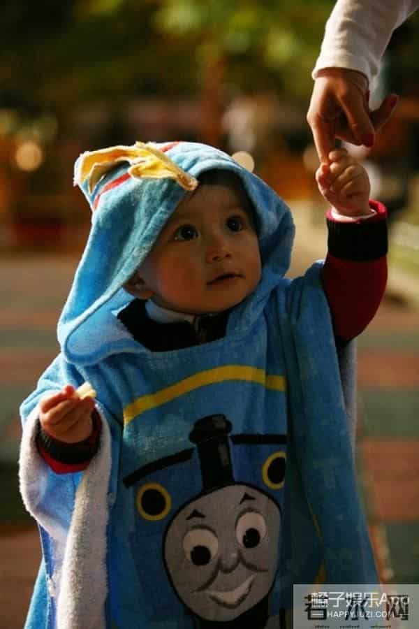 8年过去了，萌到飞起！《宝贝和我》里张根硕的混血儿子现在长这样！