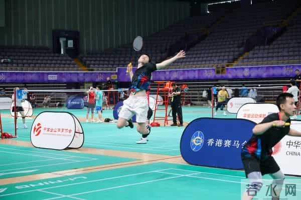 职羽锋芒 闪耀京城 中华全国体育基金会-香港赛马会助力“劳动者杯”中国职工羽毛球系列赛北京收拍