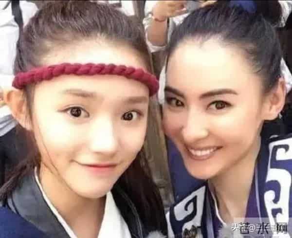 2010年，张柏芝挺着大孕肚，四肢纤细胖到180斤，依旧美的不像话