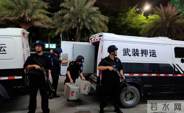 曾经的扫黑英雄文强,生命中的最后四小时,在看守所里辗转难眠