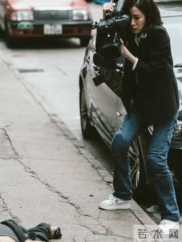 新闻女王2-方太太万万没有想到，就连飞爷也选择了妹妹的公开平台