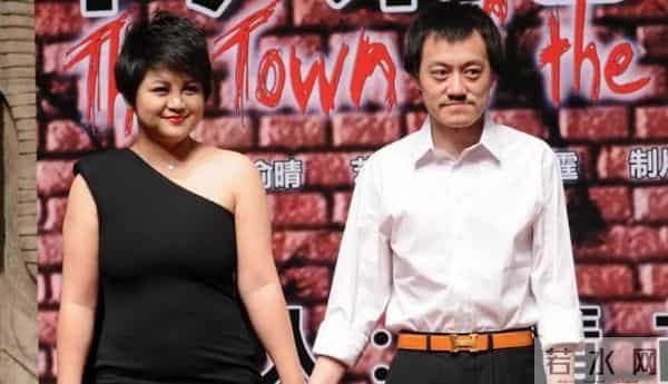 雪村：离过一次婚，2婚娶小13岁娇妻，和父亲相爱相杀