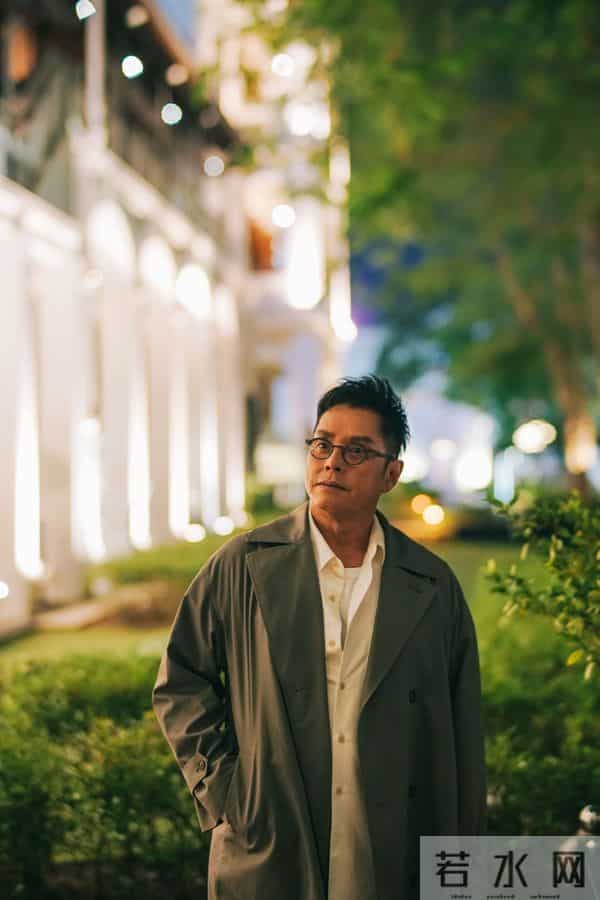 一周要踢四场球的72岁谭咏麟：人不工作才容易老｜专访