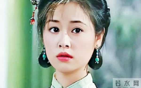 40岁不愿演妈、70岁扮少女、整容、硬凹性感…她们的不服老真尴尬