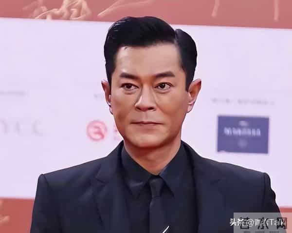 166亿债务压顶!英皇艺人集体开启“还债模式”?港娱人情太好嗑_0