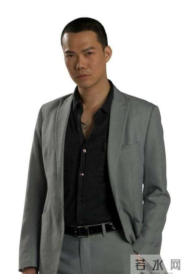 刚靠妻子走红，就酒驾入刑、和嫩模传绯闻，如今这是浪子回头了？