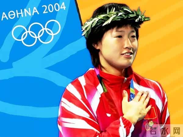 国羽鲍春来:一生挚爱罗雪娟,她嫁富豪生一对儿女,他40岁仍单身