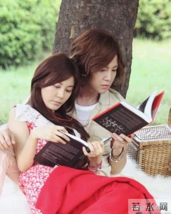 金荷娜模样与年轻时差距大 与张东健传绯闻 嫁富豪男友40岁产子