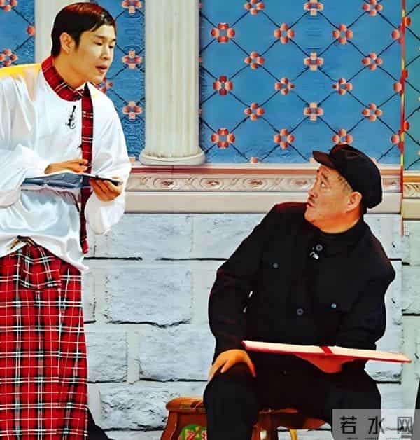 44岁小沈阳现身故宫,没人认识还找三个保镖清道 网友嘲讽:谱真大