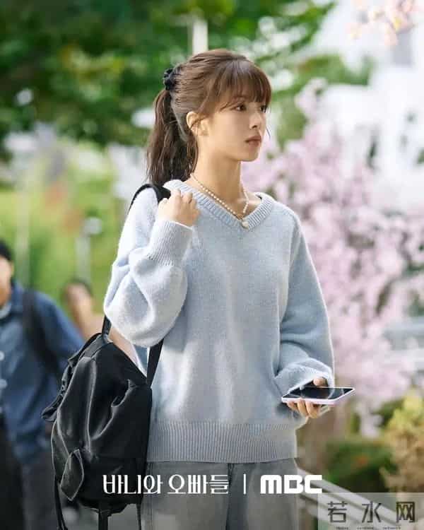 《芭妮与哥哥们》芭妮挥别旧爱后,邂逅五位帅哥开启浪漫纠葛之旅