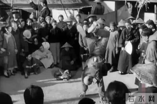 大陆第一部禁片,2012年才解禁,这是高清赏析版