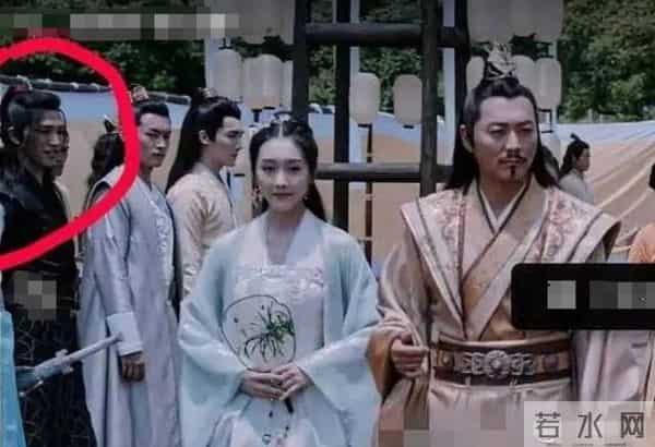 观众:我们连敷衍都不配吗?影视剧离谱穿帮镜头,看笑我也