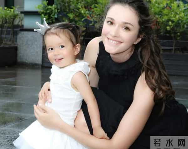 恭喜!36岁女星瑞莎嫁豪门6年怀二胎,曾因迟迟怀不上看遍中西医