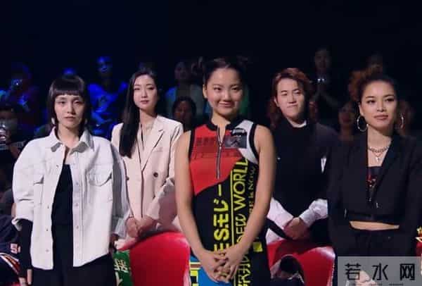 《好声音》李宇春读秒留下赵紫骅，为何热泪盈眶？都是方脸惹的祸