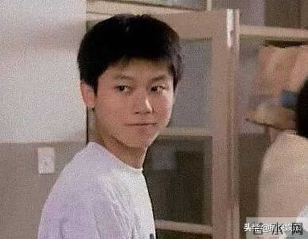 42岁李晨：历经5段情史的背后，是遗憾还是蜕变？