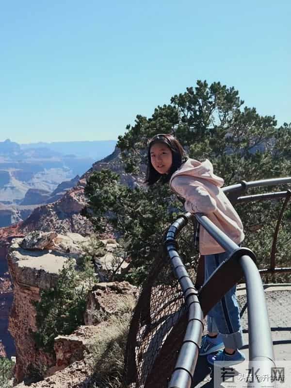 书香校园——最是书香能致远 悦读寻芳在树德