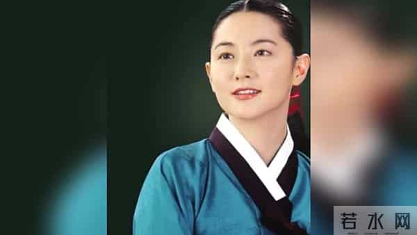 韩剧美人沉浮史,天生美人还是容颜依旧,后天美人却已判若两人