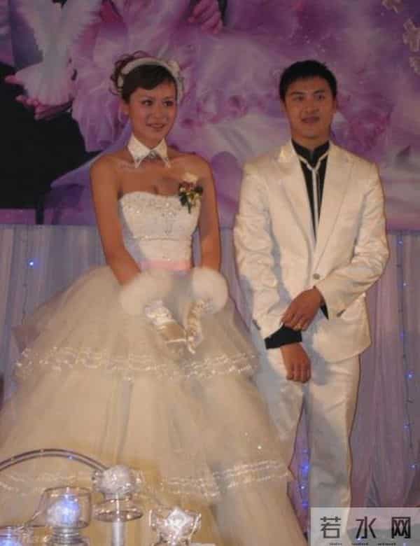 孕肚披婚纱独特风景线，李小璐 孙俪 陈妍希谁是最美大肚新娘？