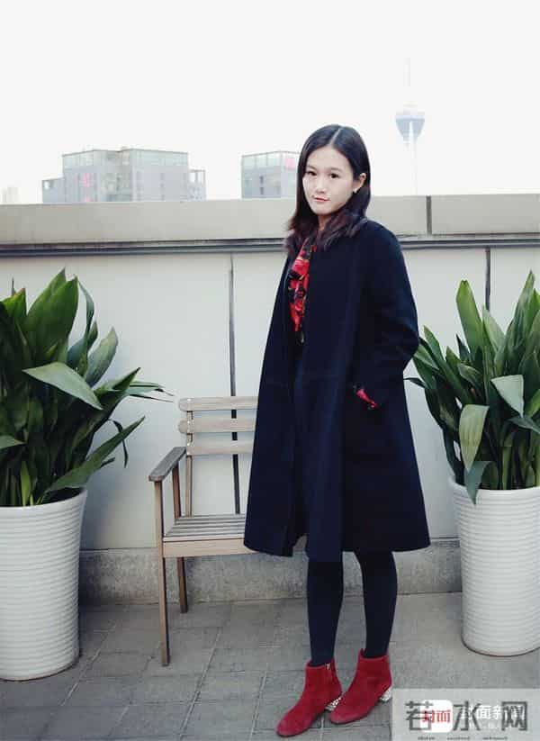 Hello，上班女郎∣优雅OL风，撑起岁末大场合