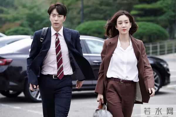 整容后遗症有多可怕?当年在中国爆红的韩星,现在都认不出来了