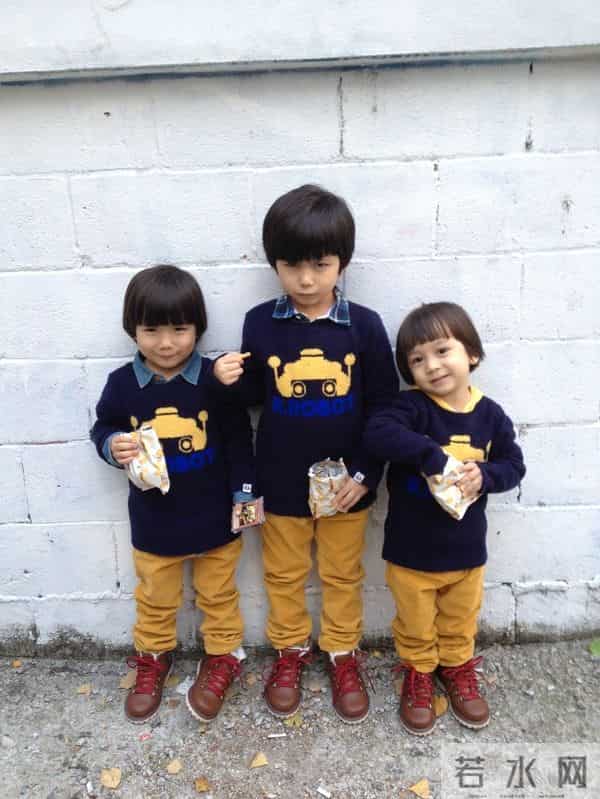 还记得《天才宝贝》的小主角吗？长大后兄弟三人长相太逆天了!