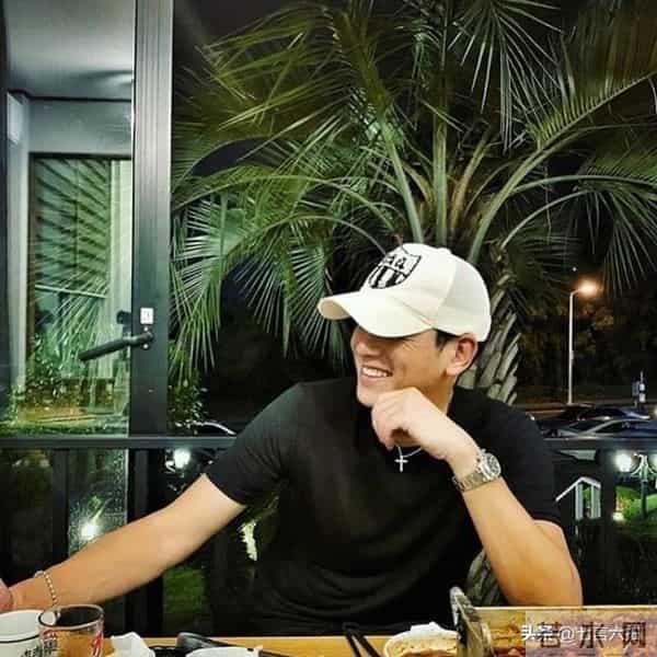 粉丝在何处?48岁柳时元二婚摆脱离婚痛,摆好样子再当痴情汉