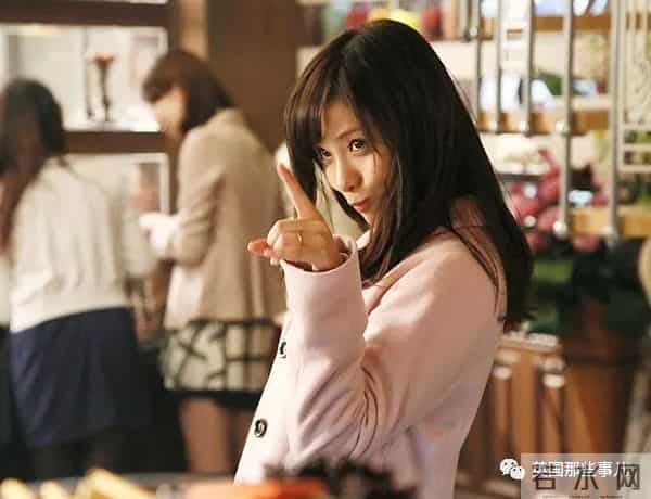 石原里美忽然宣布与圈外男友成婚!网友"老婆没了"冲上热搜…