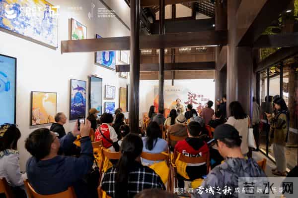 《梁祝》66周年 何占豪携经典旋律亮相成都