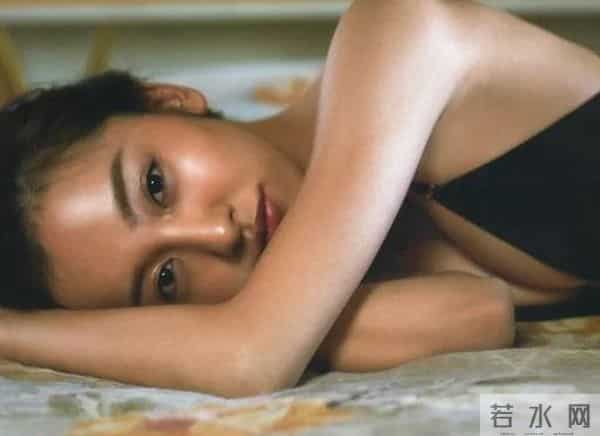 日本才是真正的“整形大国”！能年玲奈的换头大法了解一下