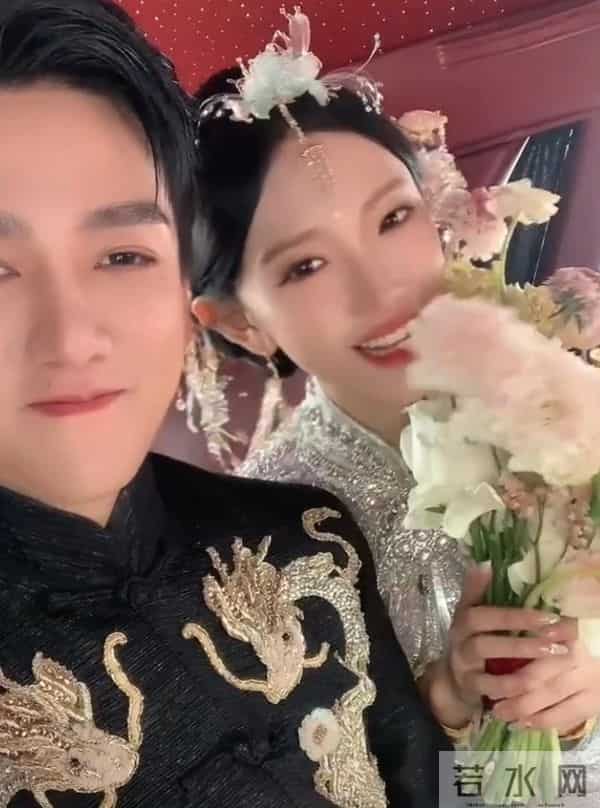 恭喜！千万粉丝网红罗西十缨大婚，被赞圈内颜值天花板，伴郎抢镜