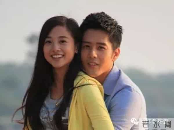 他是霍建华好友,朴信惠和他吻戏直呼紧张,曾和鬼鬼陷三角恋