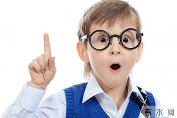 那些把乃们迷到不行的宋仲基、宋慧乔、权志龙都是他的粉丝!