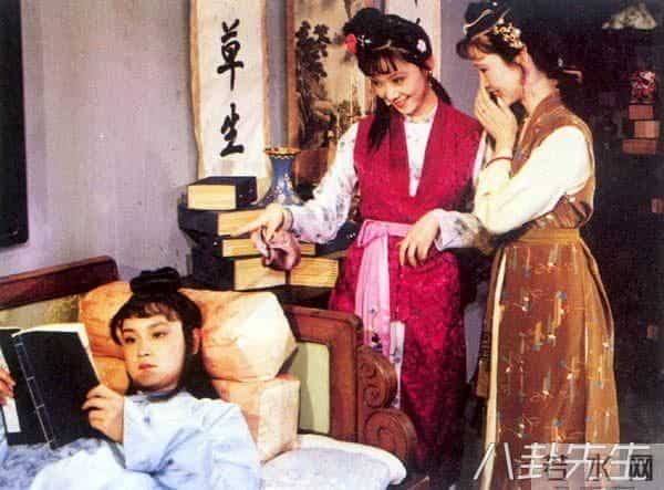 《金枝欲孽》30集足够精彩,为啥《甄嬛传》却要拍76集?