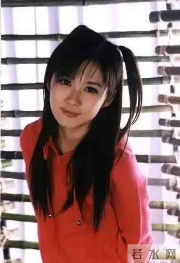 “堕胎门”后屹立不倒,被封杀还拍戏,现复出老十岁?