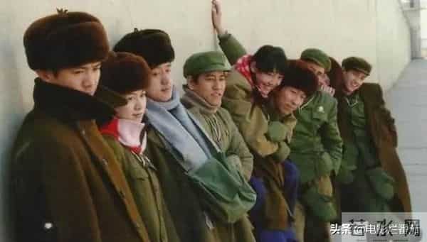 白百何带儿子见前夫,陈羽凡渐显“衰势”,儿子摸老爸肚腩